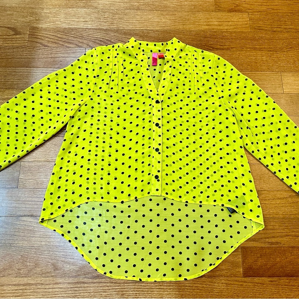Forever 21 Sheer Lime Green Polka Dot Hi-Low Blouse Women’s Size Medium